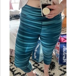 Nike cropped leggings